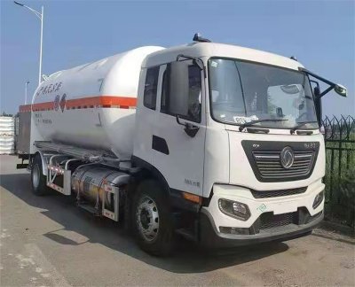 东风天锦气罐车